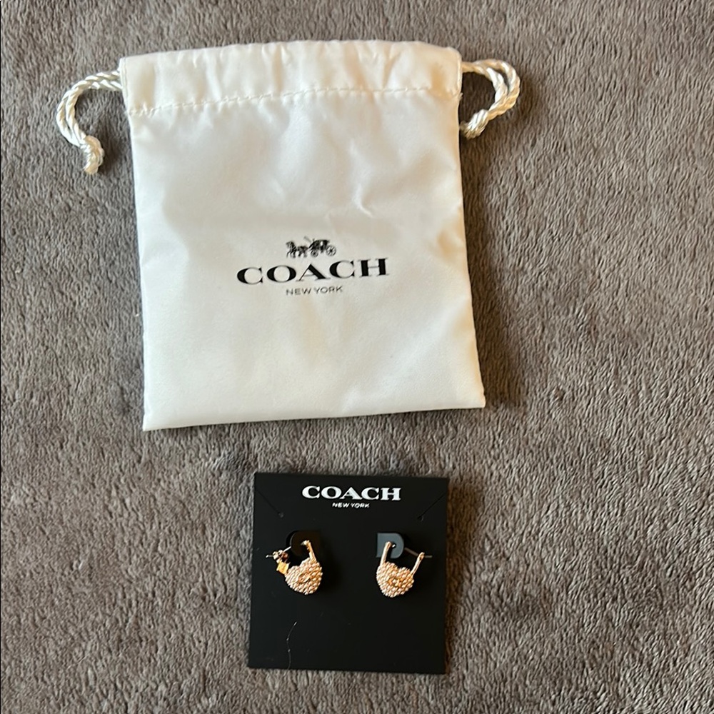 BRAND NEW! COACH Gold & Pearl Hoop Earrings with Pouch